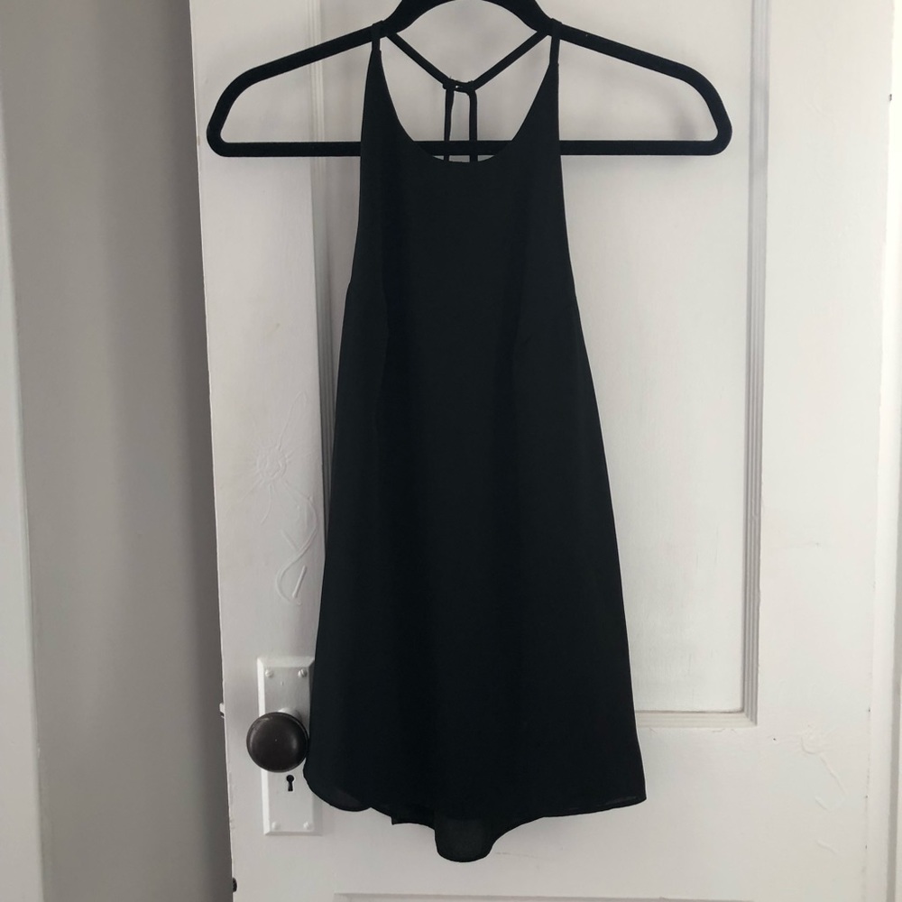 Back high-neck spaghetti strap tank top